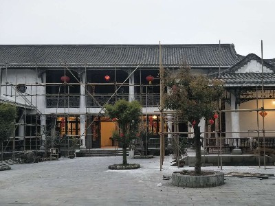 木屋別墅裝修，論環(huán)保選品質(zhì)--廣州王總信賴德國原裝進口pnz木蠟油